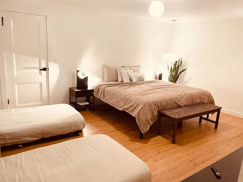 Zen Haus: Spa Home with 3 Kings near UO - Photo 16