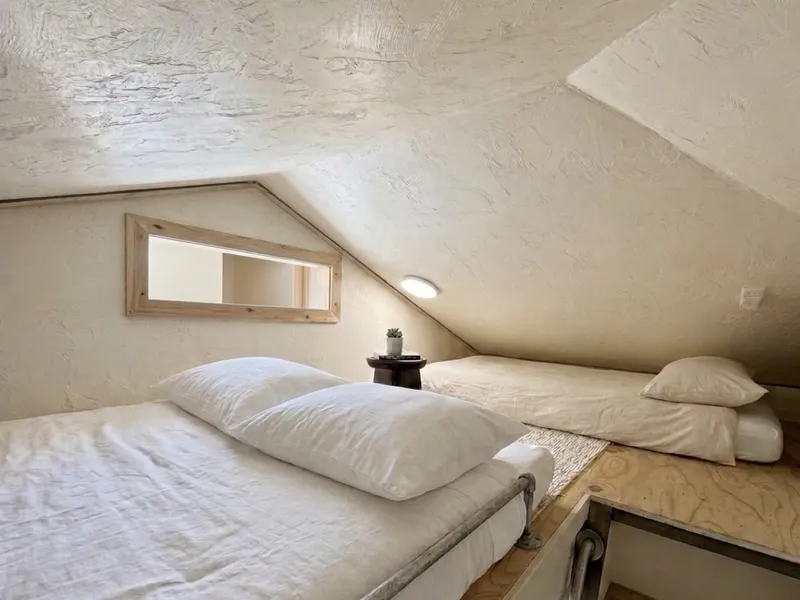 Designer Japandi Tiny Haus near UO|Zen Garden & Spa - Photo 18