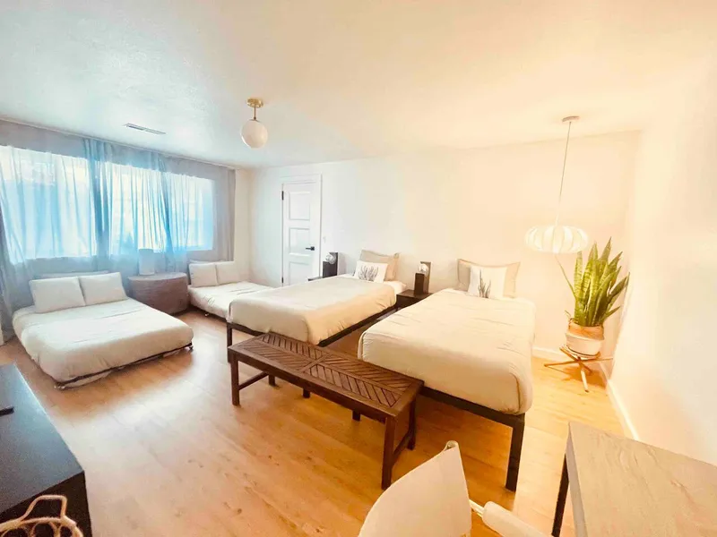 Zen Haus: Spa Home with 3 Kings near UO - Photo 19