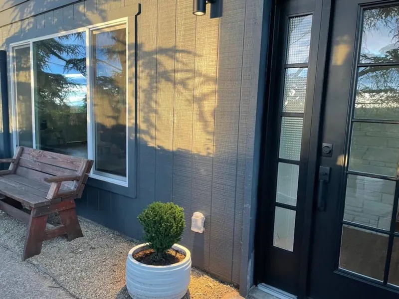 Zen Haus Garden, near UO, fast WiFi - Photo 19