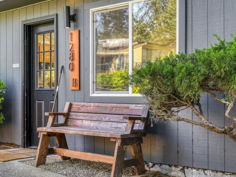 Zen Haus Garden, near UO, fast WiFi - Photo 20