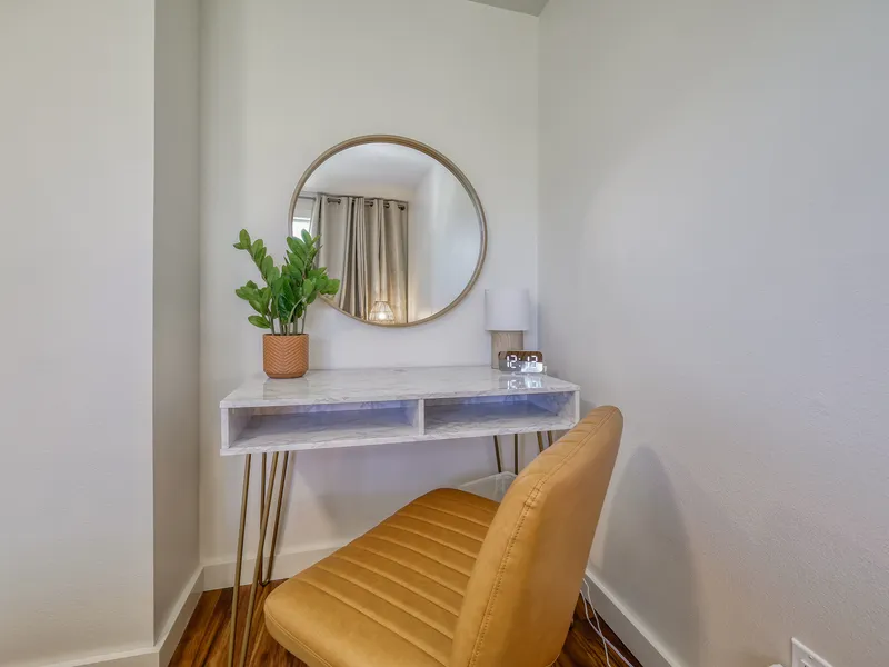 The Shide Suite - Photo 4