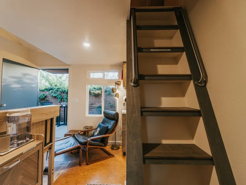 Designer Japandi Tiny Haus near UO|Zen Garden & Spa - Photo 28