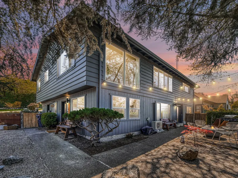 ZenHaus Full Property - Photo 5